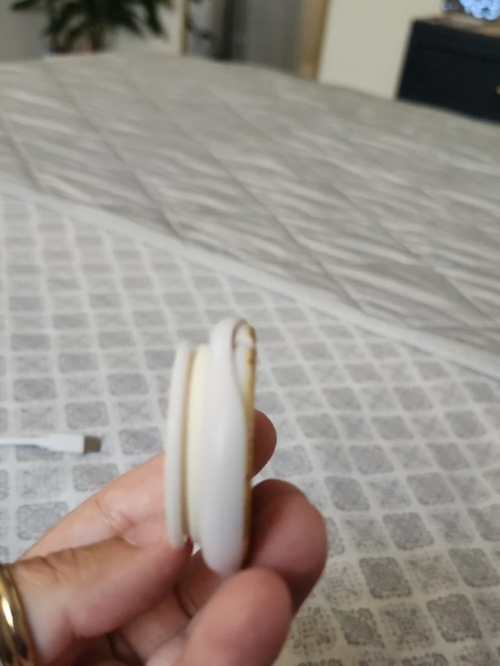 Yellow Patterned Compact Phone Grip